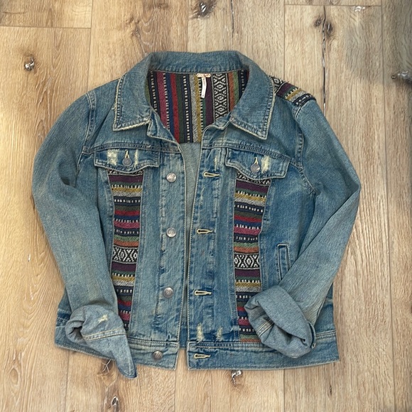 Free people jean jacket size 8 - Picture 1 of 8